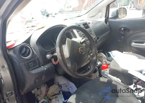 2014 Nissan Versa Note S Plus z USA, uszkodzony, nr VIN 3N1CE2CPXEL436712